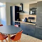 T2 Moderne Et Calme - Face Gare & Proche Centre Apartmán