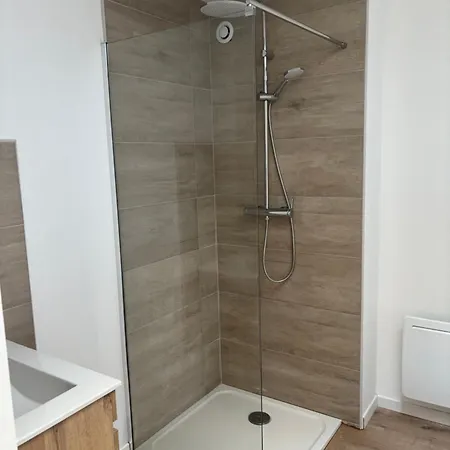 Appartement Joli T2 Cosy - Face A La Gare - Ideal Sejours Pro