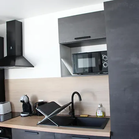 Appartement Joli T2 Cosy - Face A La Gare - Ideal Sejours Pro