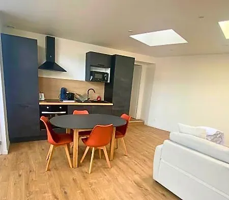 Joli T2 Cosy - Face A La Gare - Ideal Sejours Pro Appartement *