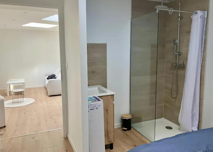 T2 Calme à 2 Min De La Gare - Idéal Séjours Pros