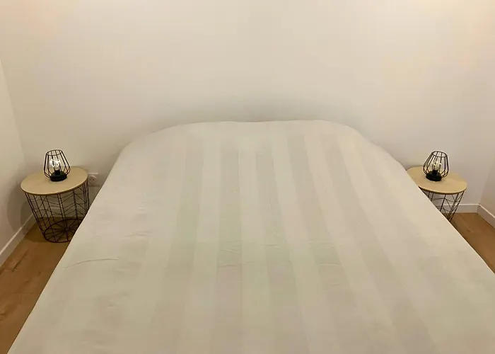 T2 Calme à 2 Min De La Gare - Idéal Séjours Pros Apartamento